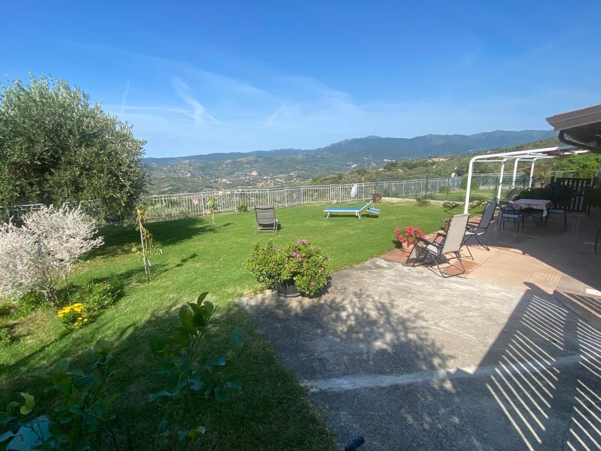 Casa Vista Mare - Superb Garden And Parking Included Villa Imperia Exteriör bild