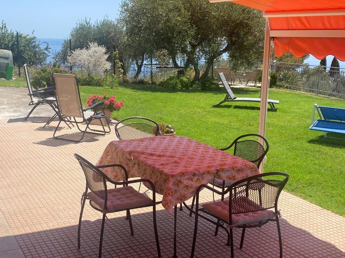 Casa Vista Mare - Superb Garden And Parking Included Villa Imperia Exteriör bild