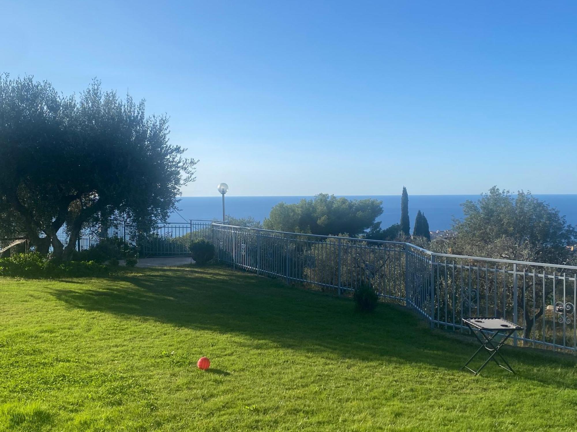Casa Vista Mare - Superb Garden And Parking Included Villa Imperia Exteriör bild