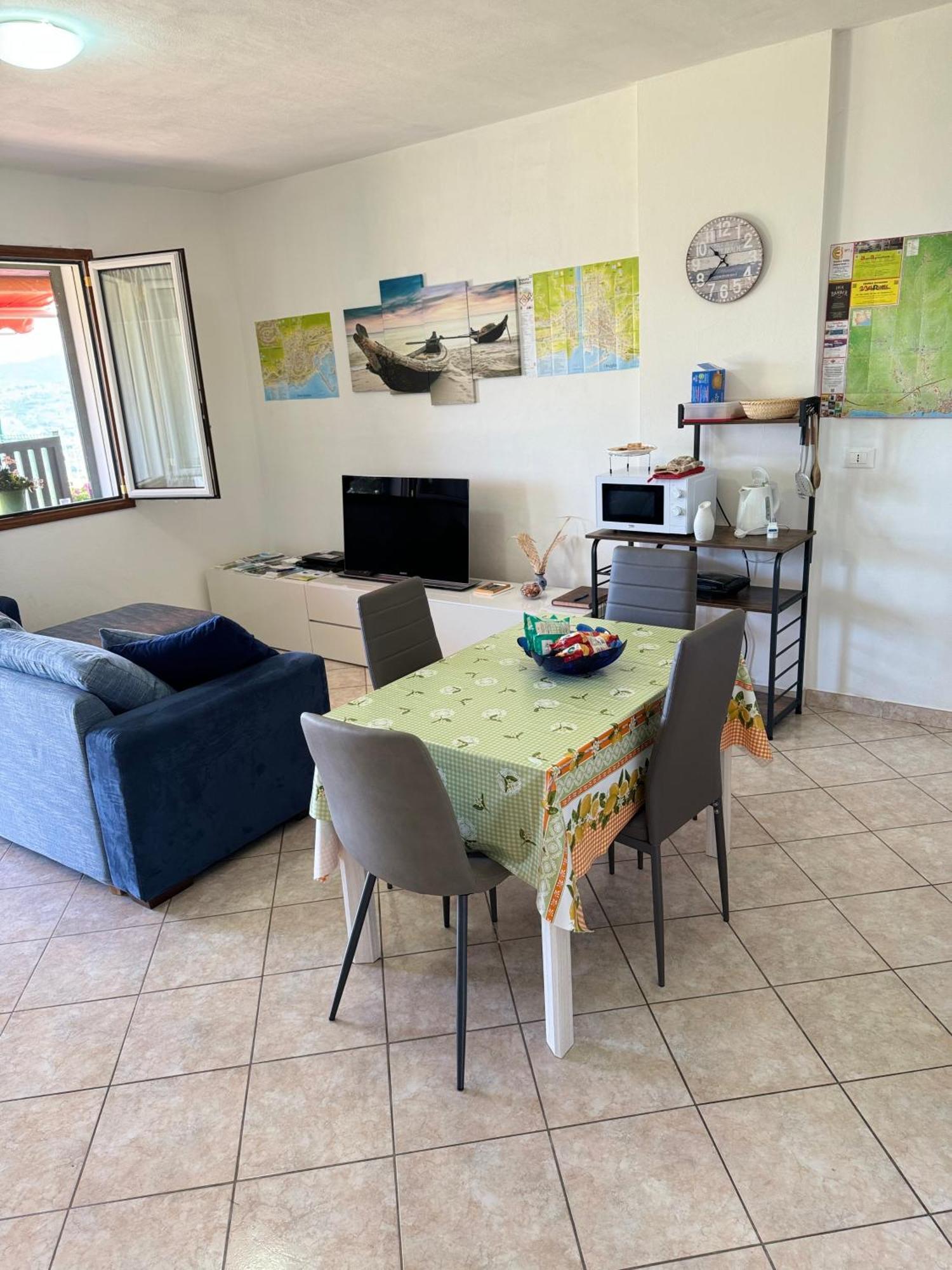 Casa Vista Mare - Superb Garden And Parking Included Villa Imperia Exteriör bild