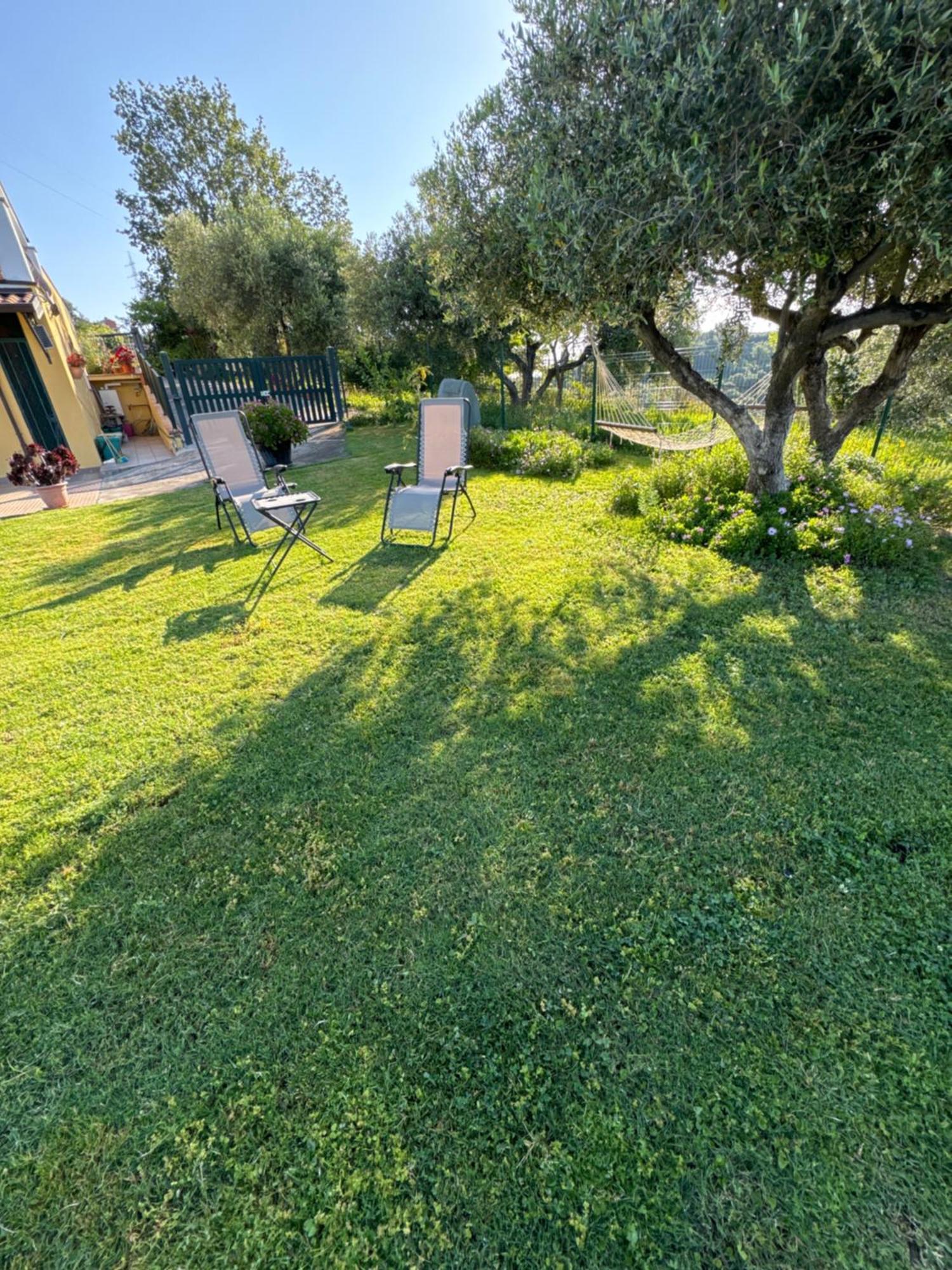 Casa Vista Mare - Superb Garden And Parking Included Villa Imperia Exteriör bild